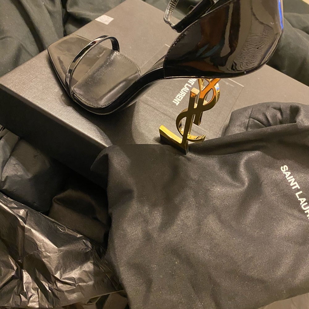 Ysl Saint Laurent women opyum logo heel
